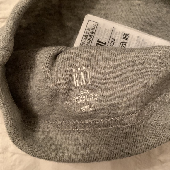 Brannan Bear Gap Newborn Hats - Picture 2 of 2